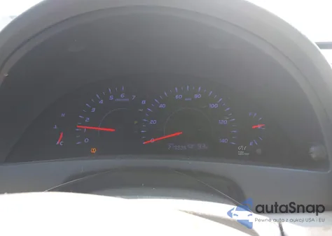 2011 Toyota Camry Le from USA, damaged, VIN 4T1BF3EK5BU670640